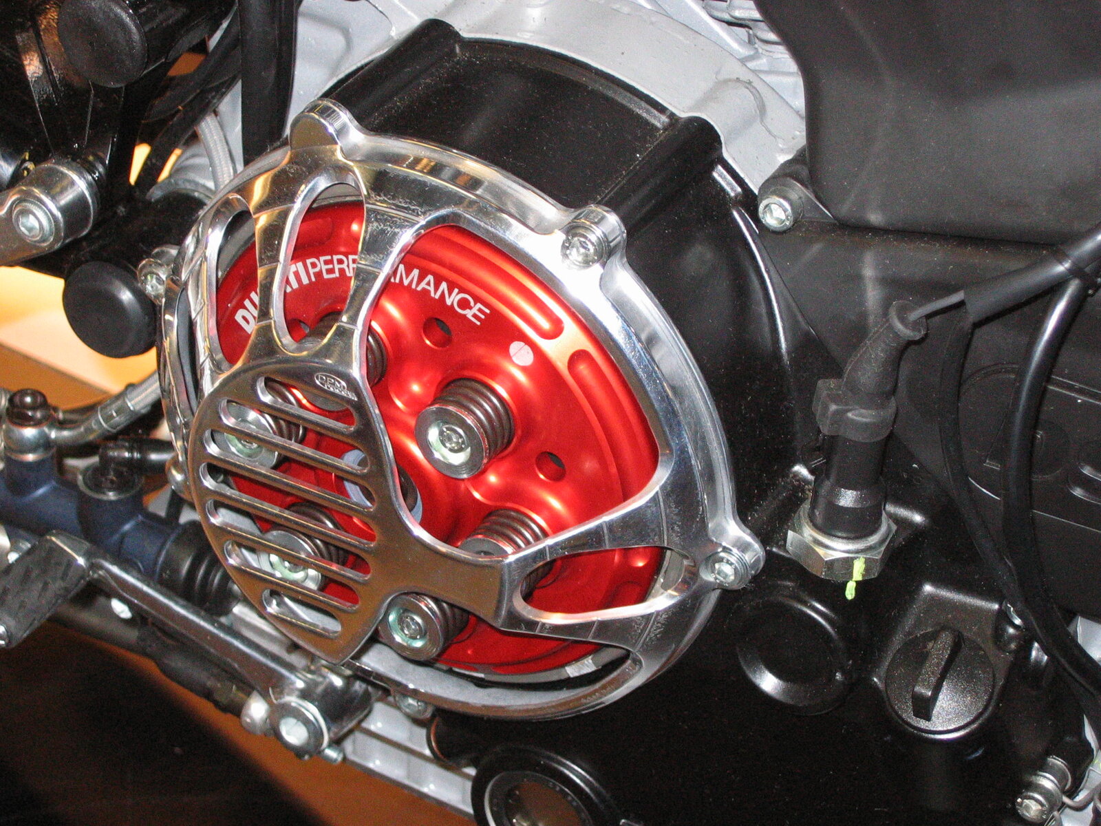 Transmission Tutorial: CVT vs Manual Clutch vs Centrifugal Clutch — What's the Difference and How Each Works