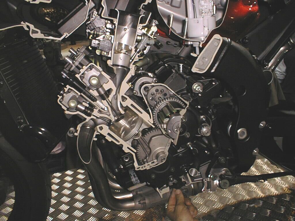 Engine Cylinder Count Explained: Single, Twin, Triple, Four — Is More Always Better?
